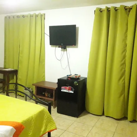 Image 2 - Reparto Antonio Maceo, HAVANA, CU - Apartment for rent