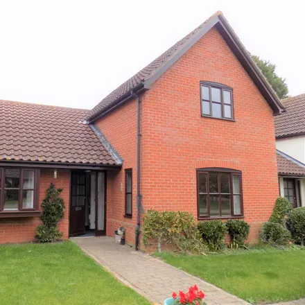 Rent this 2 bed house on Brook Close in Stowmarket, IP14 1JJ