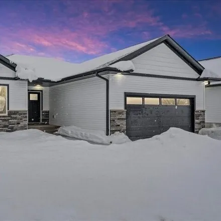 Buy this 4 bed house on Windam Court in Solon, IA 52333
