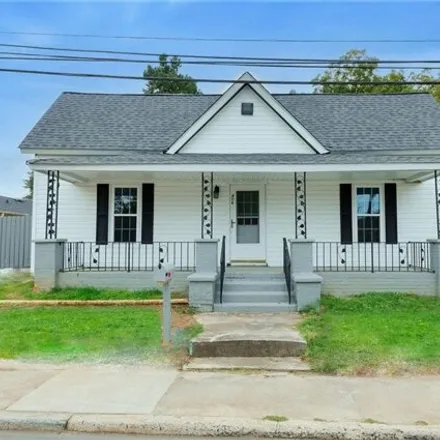 Buy this 3 bed house on Gibsonville Family Dentistry in 408 Burlington Avenue, Gibsonville