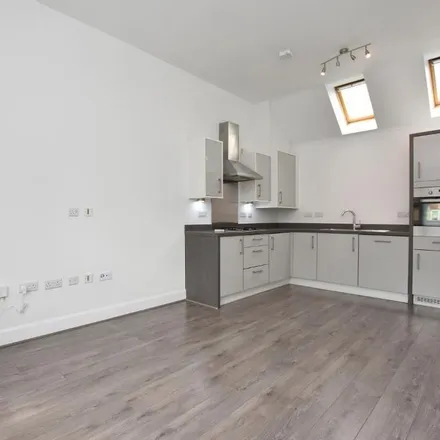 Image 2 - Edward Drive, Clitheroe, BB7 1FF, United Kingdom - Apartment for rent