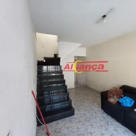 Rent this 2 bed house on Rua Sátiro Dias in Vila Maria Dirce, Guarulhos - SP