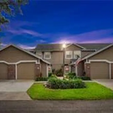 Buy this 3 bed condo on 636 Maple Oak Circle in Altamonte Springs, FL 32701