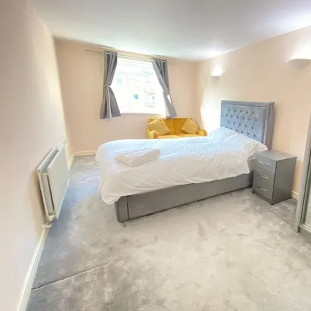 Rent this 2 bed apartment on London in SE18 6PL, United Kingdom