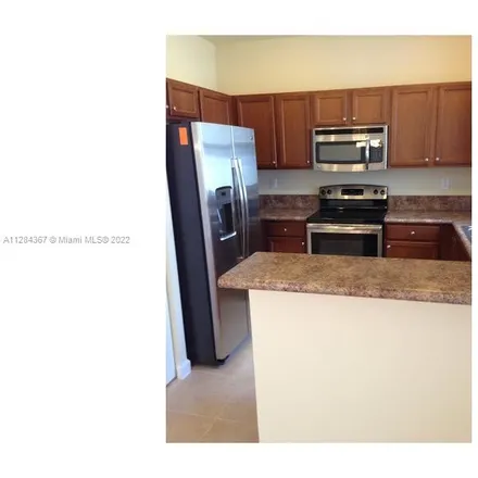 Image 7 - 15305 Northwest 90th Court, Miami Lakes, FL 33018, USA - Townhouse for rent