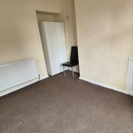 Image 5 - Claremont Road, Manchester, M14 5XG, United Kingdom - Townhouse for rent