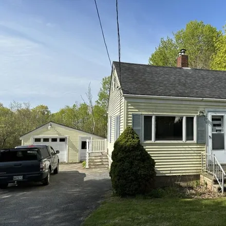 Buy this 1 bed house on 290 Limerock Street in Rockland, ME 04841