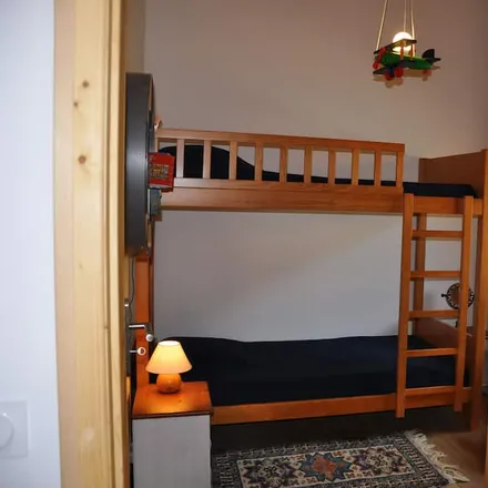 Rent this 3 bed duplex on 73270 Villard-sur-Doron