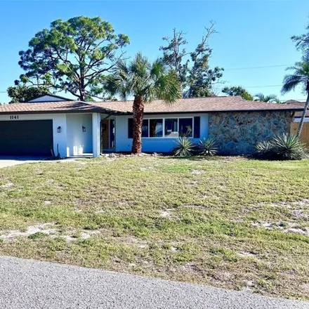 Rent this 2 bed house on 1161 Royal Road in South Venice, Sarasota County