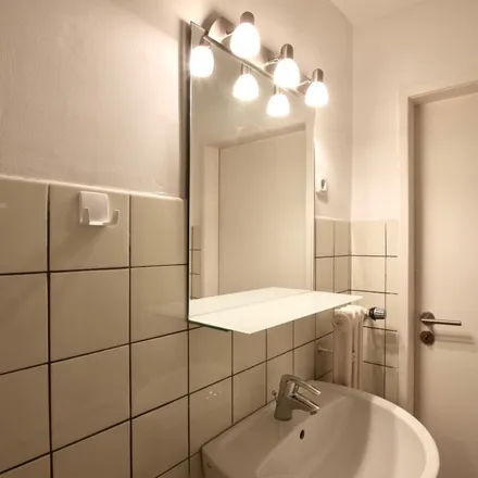 Rent this 1 bed apartment on Brüsseler Straße 100a in 50672 Cologne, Germany