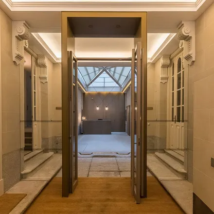 Image 6 - El Museo del Tarot, Calle de San Alberto, 1, 28013 Madrid, Spain - Apartment for rent