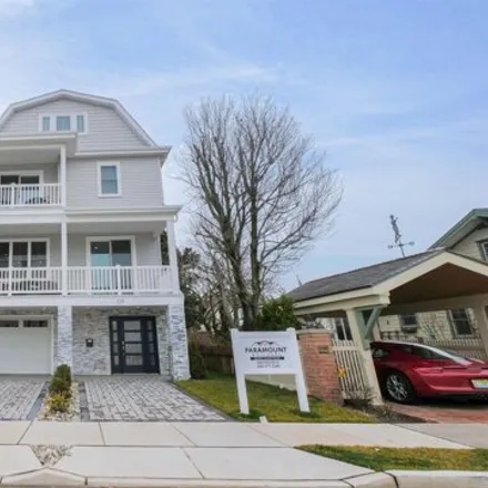 Rent this 5 bed house on 173 North Dudley Avenue in Ventnor Heights, Ventnor City