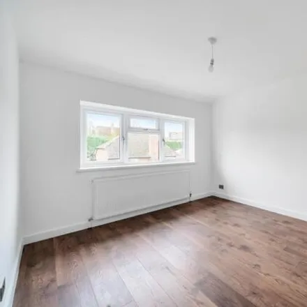 Image 7 - Annetts Hall, Borough Green, TN15 8DZ, United Kingdom - Duplex for sale