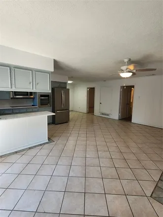 Image 8 - 6128 Rincon Way, Dallas, TX 54231, USA - Duplex for rent
