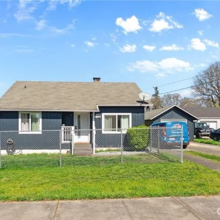 Buy this 1 bed house on 15470 Grant Avenue Southwest in Tillicum, Lakewood