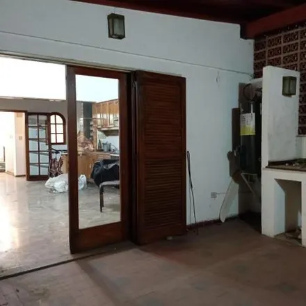 Buy this 2 bed house on Justo José de Urquiza 3302 in Luis Agote, Rosario