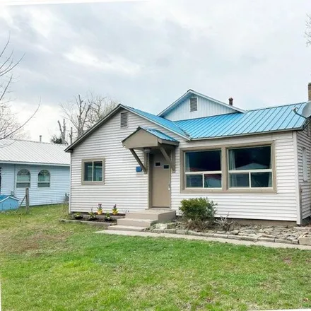 Buy this 3 bed house on 175 Canyon View Road in Moyie Springs, Boundary County