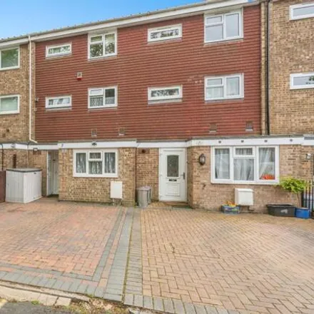 Buy this 4 bed townhouse on 4 Dayrell Close in Calmore, SO40 2SL