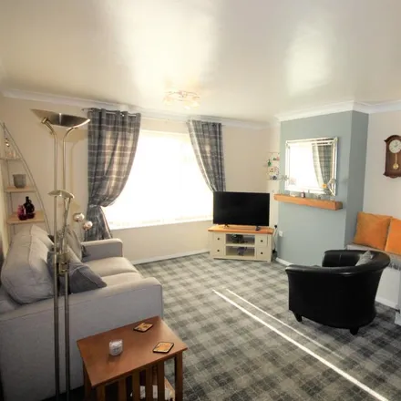 Rent this 1 bed apartment on Windsor Garth South in Windsor Garth, York