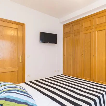 Image 3 - Calle de Oñate, 13, 28020 Madrid, Spain - Room for rent