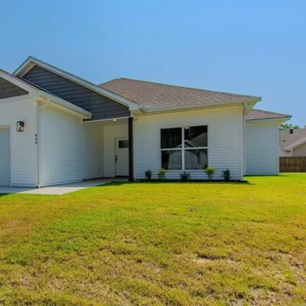 Buy this 3 bed house on 404 Genesis Dr in Benton, Arkansas