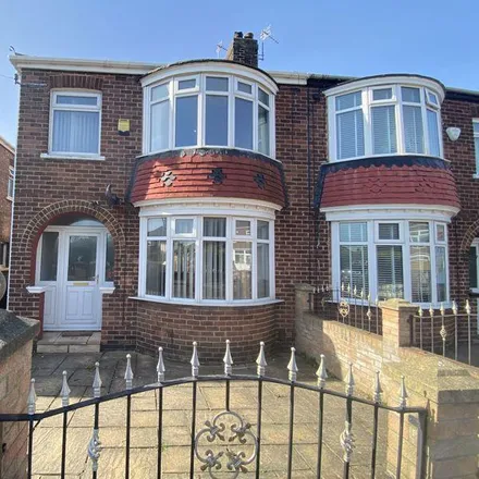 Rent this 3 bed duplex on Westbourne Grove in Redcar and Cleveland, TS6 0AG