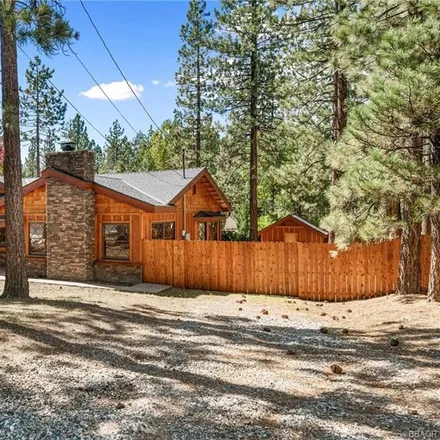 Image 4 - 416 Wren Drive, Big Bear Lake, CA 92314, USA - House for sale