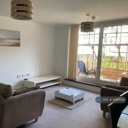Image 1 - Dovercourt House, Butetown Link, Cardiff, CF11 0AS, United Kingdom - Apartment for rent