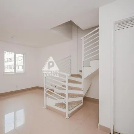 Buy this 1 bed house on Rua Coronel Bernardino de Melo in Bairro da Luz, Nova Iguaçu - RJ