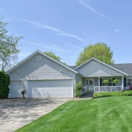 Buy this 5 bed house on 98 Grady Court in Coldwater, MI 49036
