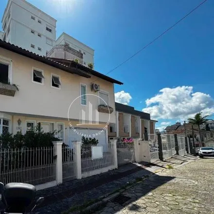 Buy this 4 bed house on Servidão Antônio Azevedo in Canto, Florianópolis - SC