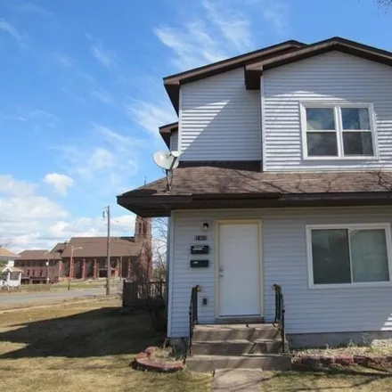 Buy this 4 bed house on 568 24th Avenue East in Superior, WI 54880