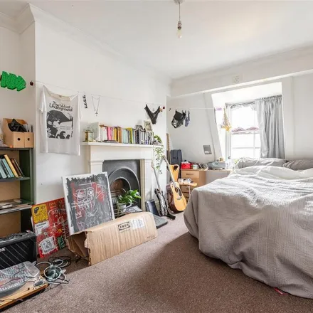 Image 3 - Leaders, 98 Church Road, Hove, BN3 2EB, United Kingdom - Apartment for rent