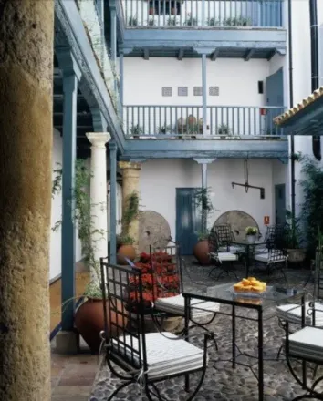 Rent this 0 bed apartment on Las Casas del Rey de Baeza in Calle Santiago, 41003 Seville
