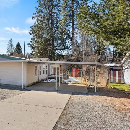 Buy this studio apartment on 633 North Staples Street in Medical Lake, WA 99022