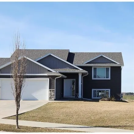 Buy this 5 bed house on 4201 Silver Ridge Pl Nw in Rochester, Minnesota