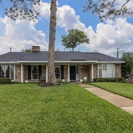 Buy this 4 bed house on 1971 Briarmead Drive in Houston, TX 77057
