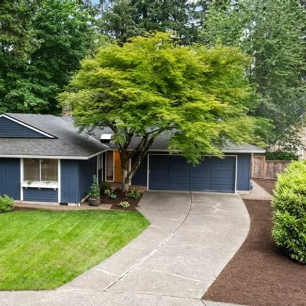 Buy this 3 bed house on 20908 Southwest Winema Court in Tualatin, OR 97062