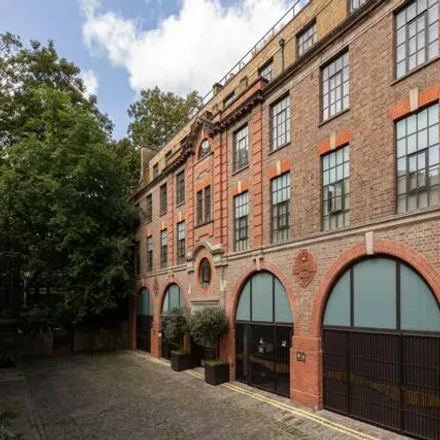 Buy this 3 bed apartment on 11 Frederick Close in London, W2 2HD