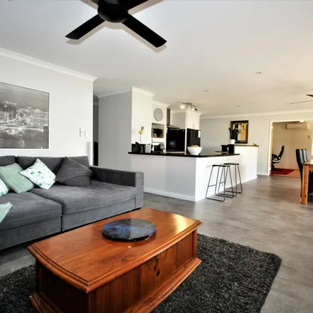 Image 5 - Possum Way, College Grove WA 6230, Australia - Apartment for rent