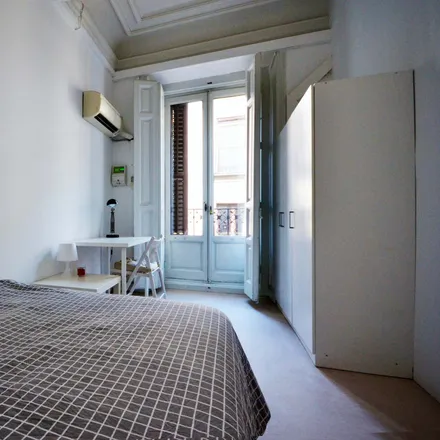 Rent this 1studio room on Madrid in La Excéntrica, Calle de las Fuentes