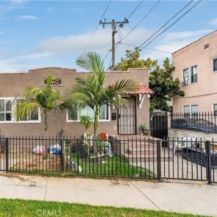 Image 1 - 1120 East Hellman Street, Long Beach, CA 90813, USA - House for sale