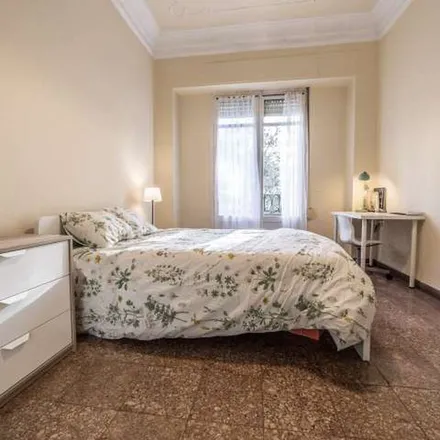 Rent this 9 bed apartment on Gran Via del Marqués del Túria in 49, 46004 Valencia