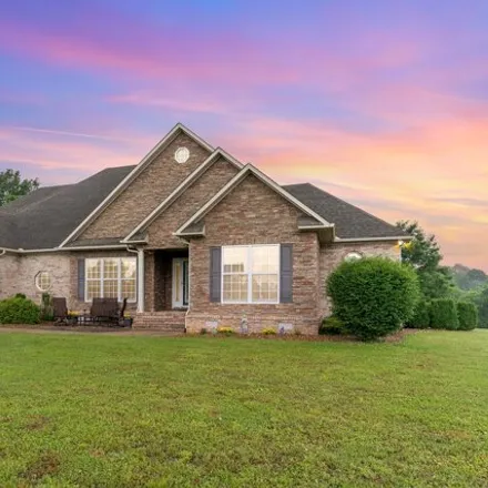 Buy this 3 bed house on 640 Delk Lane in Columbia, TN 38401