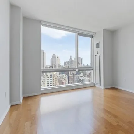 Image 6 - 200 Chambers Street, New York, NY 10007, USA - Apartment for rent