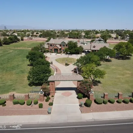 Image 4 - 2025 South Val Vista Drive, Gilbert, AZ 85295, USA - House for sale