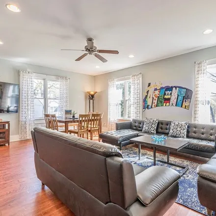 Rent this 6 bed apartment on Atlanta