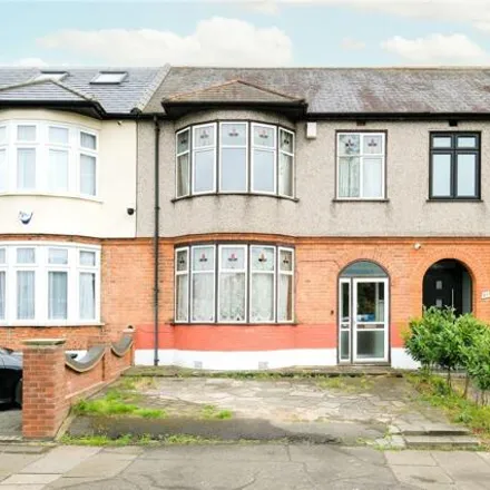 Buy this 3 bed townhouse on South Park Drive in Loxford, London