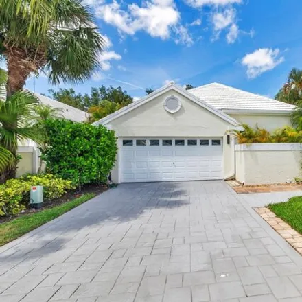 Image 2 - 9263 Heathridge Drive, Palm Beach County, FL 33411, USA - House for sale