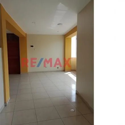 Rent this 3 bed apartment on Avenida Las Flores de Primavera 2340 in San Juan de Lurigancho, Lima Metropolitan Area 15419